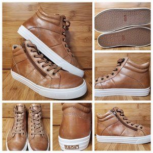 $180+ TAOS Women's WinnerLeather Mid Top Sneaker British Tan Size 8.5